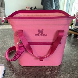 Stanley Pink Cooler Lunch Bag